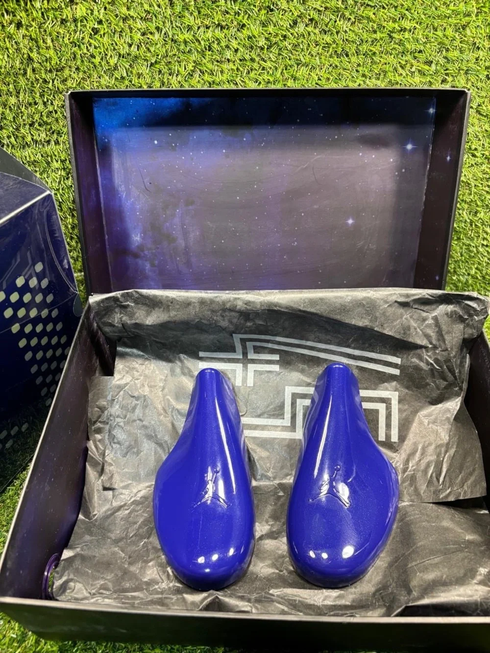 Official Jordan 11 Retro Space Jam 2016 Empty Box & Blue Shoe Trees Size 8